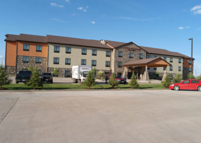 Little Missouri Inn & Suites and Teddy’s Residential Suites