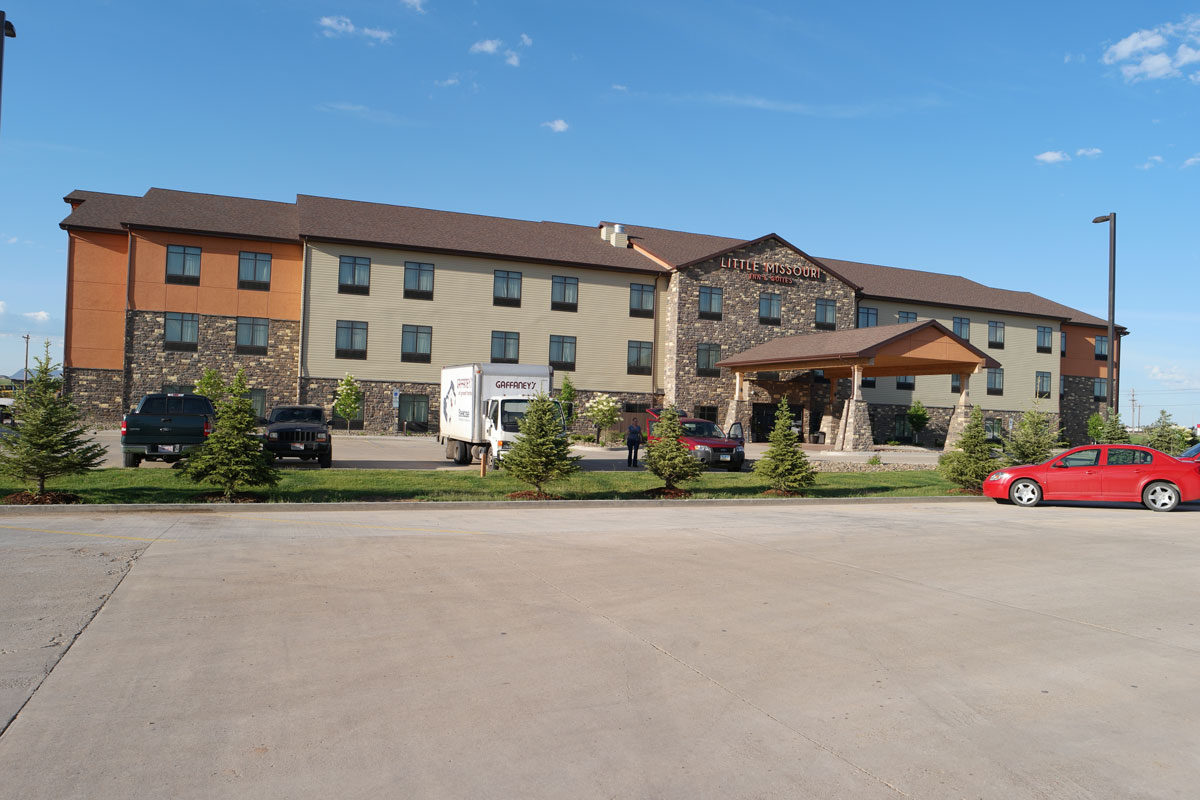 Little Missouri Inn & Suites - Rocky Mountain Electric